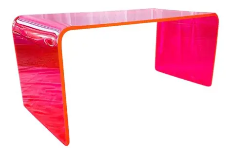 Canadian gamblers at international casinos